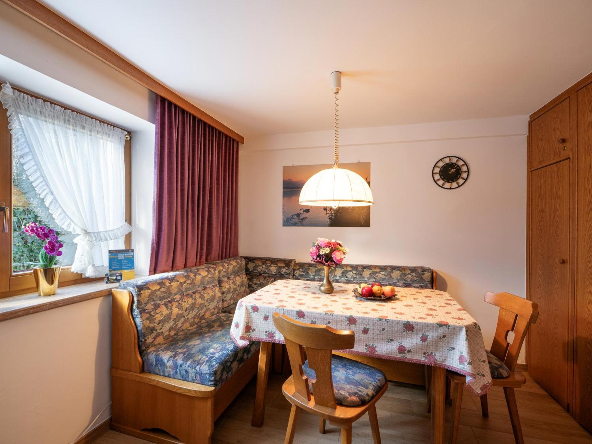 Chalet - Appartements Julitta Mayrhofen Bagian luar foto